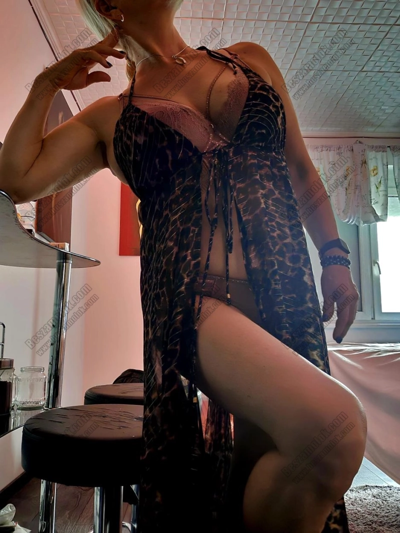 9 kép reginalove. szexpartner 306808849,   