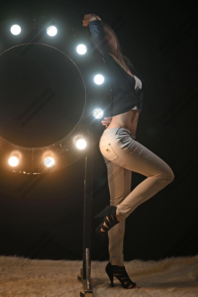 0 kép Andi. erotikus masszázs 304209537,   