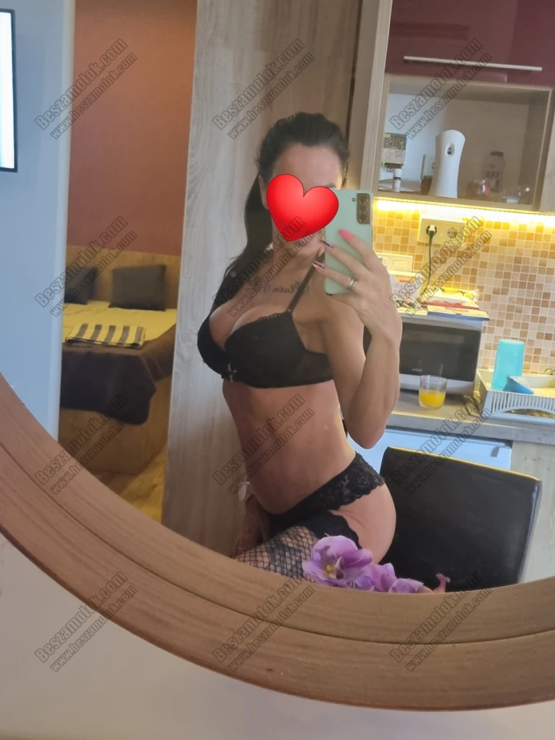 18 kép Nykol. szexpartner 707233414,