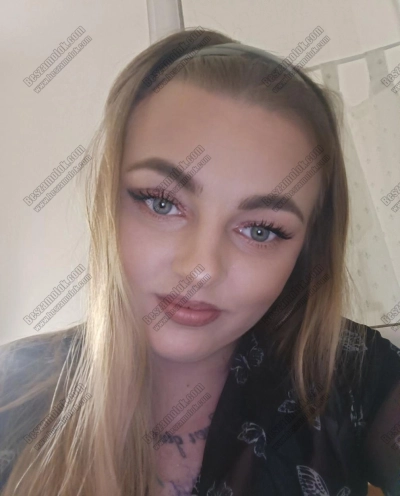 2 kép Viki GYÓGYMASSZŐR. szexpartner 205827540,
