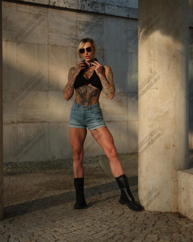 3 kép Dylan.Ryder. szexpartner 301437776,