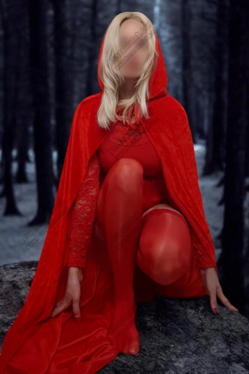 40 kép Freya. szexpartner 707849927, Red riding hood.  
