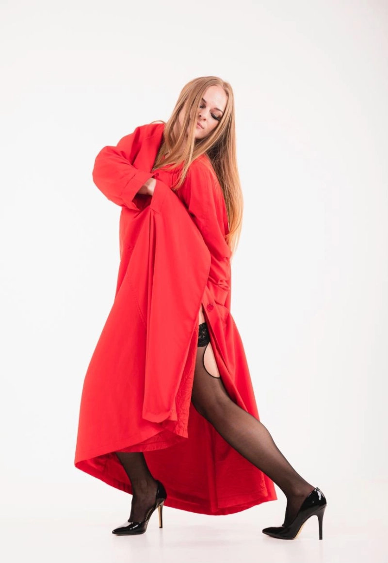 48 kép Lola. erotikus masszázs 301486165, https://onlyfans.com/godlygiftsofdorothea