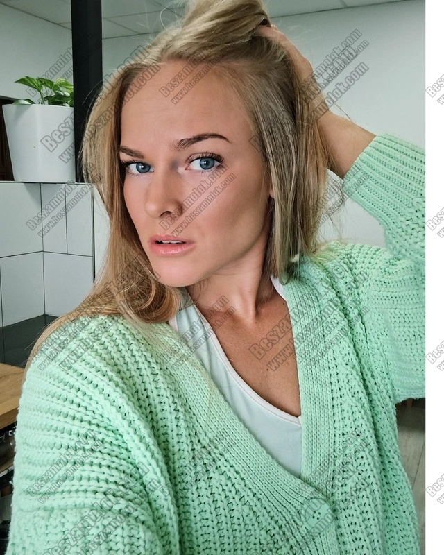 158 kép Lola. erotikus masszázs 301486165,   