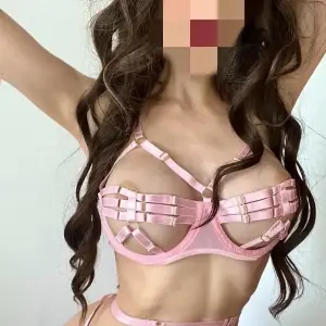 Emma 19 év Szexpartner, nő XI. kerület Budapest Magyarország, +36307028683