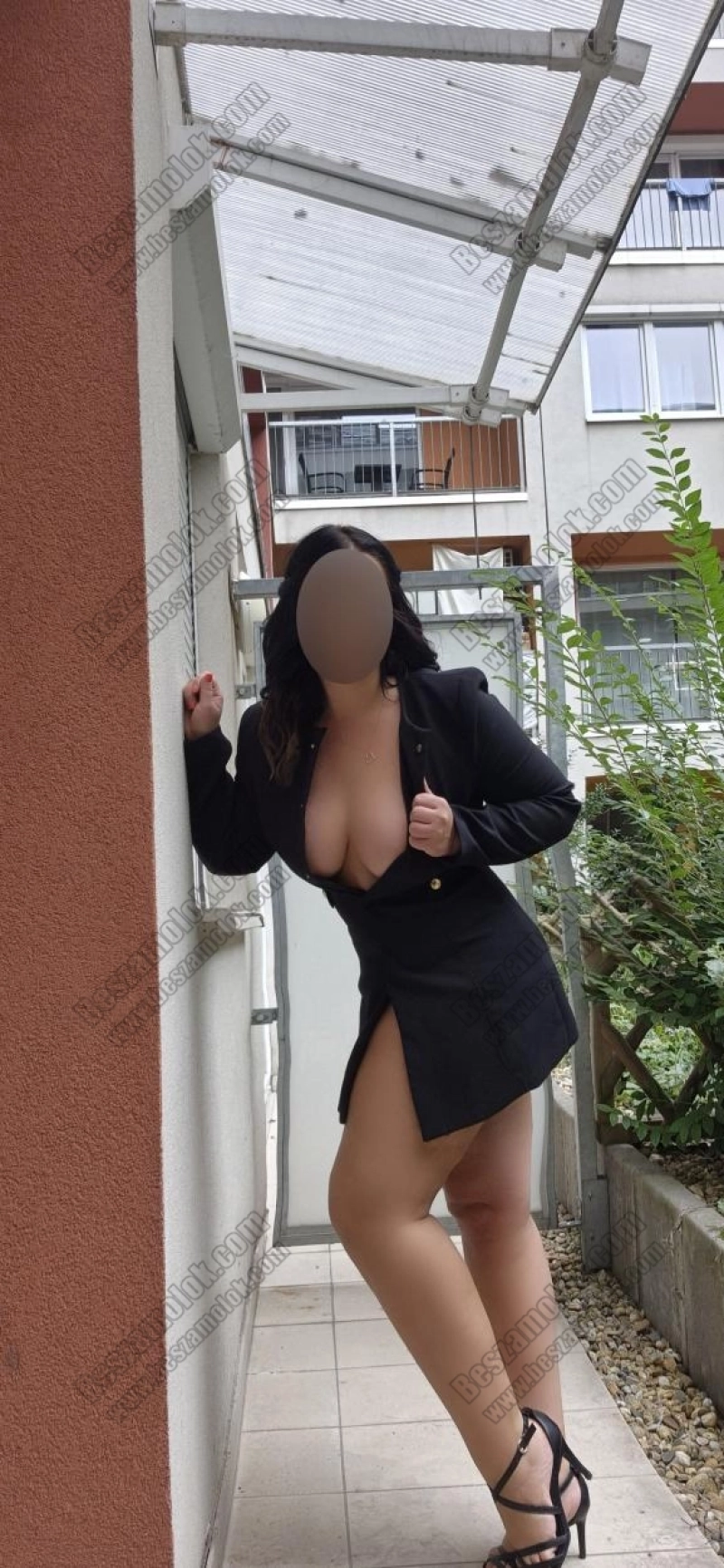 13 kép Petra. szexpartner 706736432,   