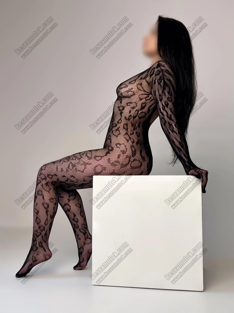 0 kép Zoé. szexpartner Szabin van,   