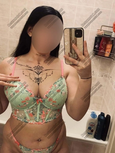 35 kép Klemi. szexpartner 707484333,