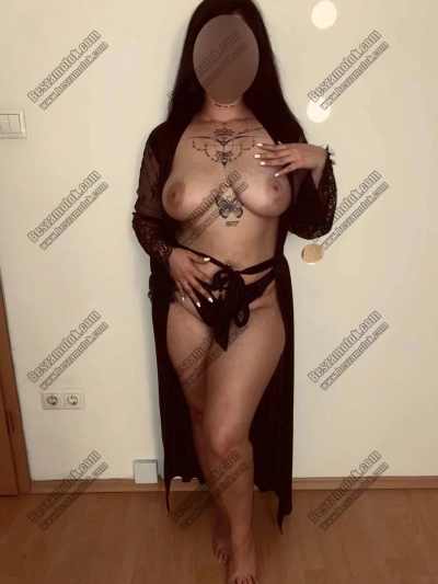 29 kép Klemi. szexpartner 707484333,