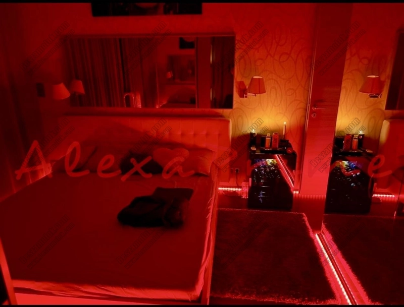 19 kép Alexa. erotikus masszázs 301033182,