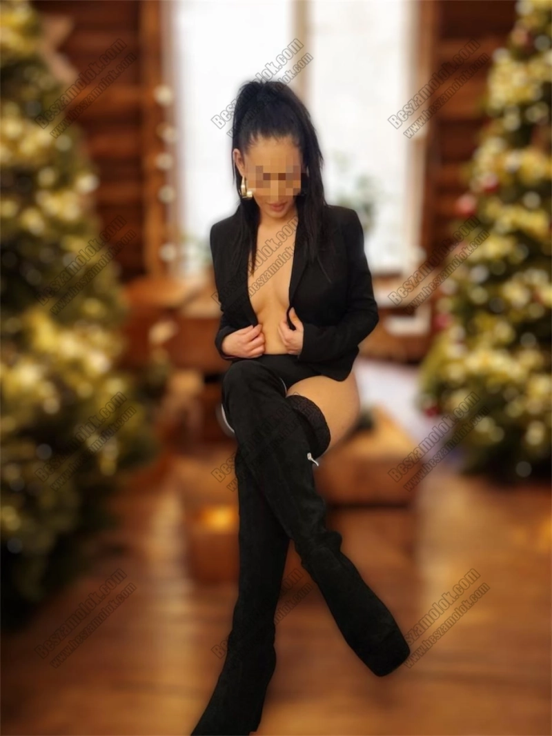 7 kép Adri. erotikus masszázs 209921009,   