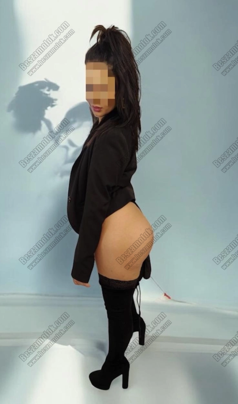 9 kép Adri. erotikus masszázs 209921009,   