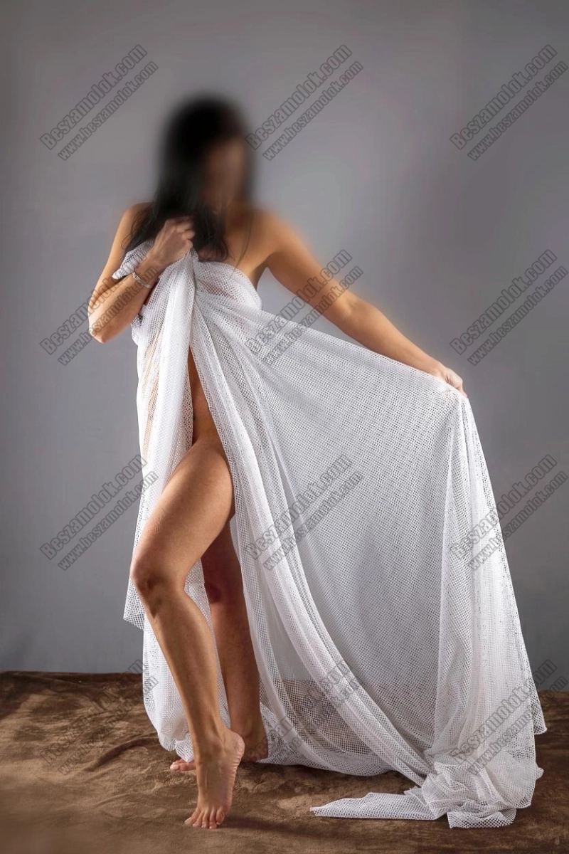 4 kép TantraLotti. erotikus masszázs 701493434,