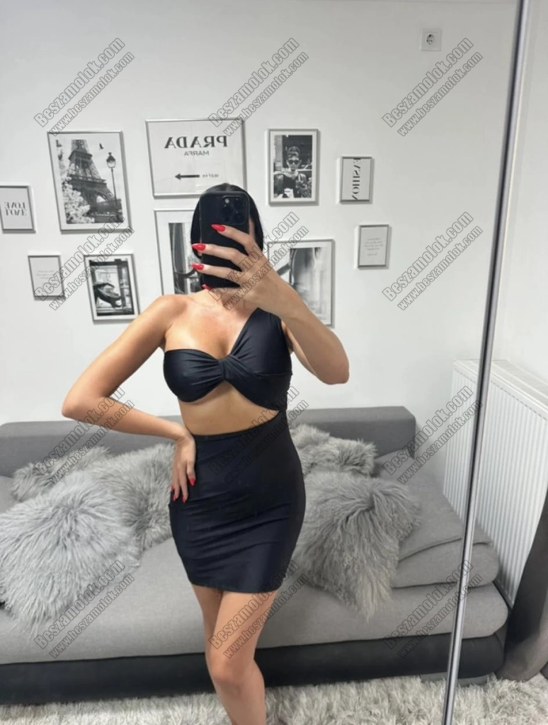 13 kép DenisaVip. szexpartner 702799274,   