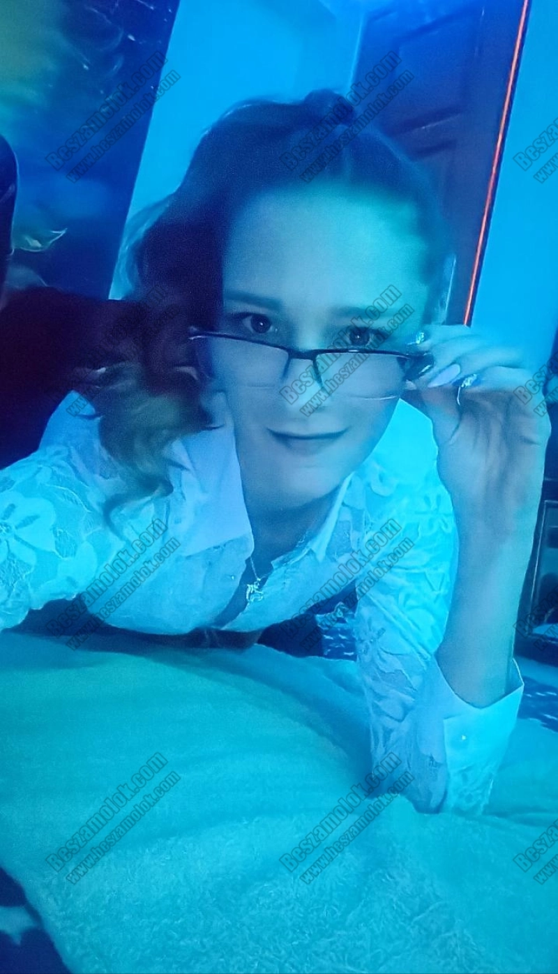 4 kép Yade. erotikus masszázs 705537012,   