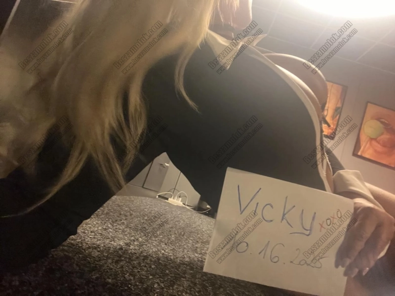 16 kép Vicky VIP. szexpartner 204901274,   